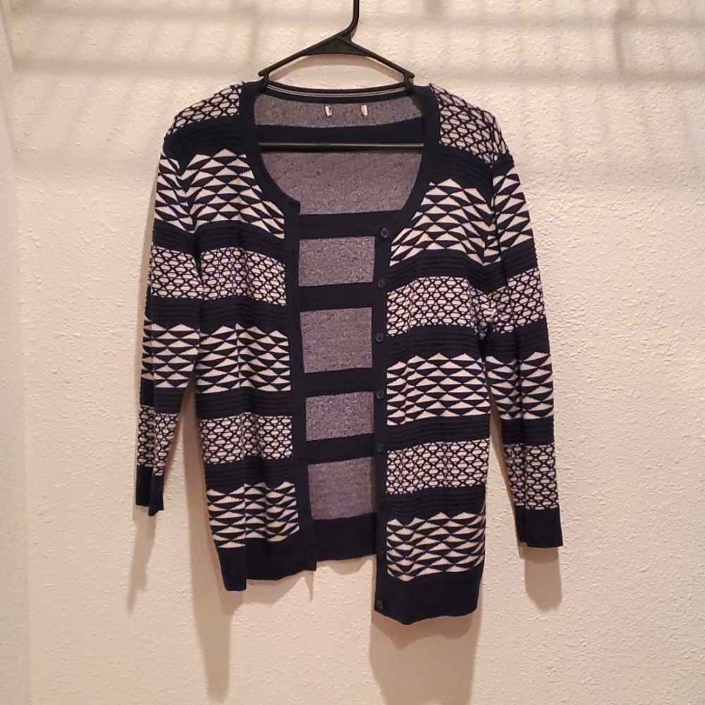 ❄️ 2/$8 Mudd  Button up Sweater